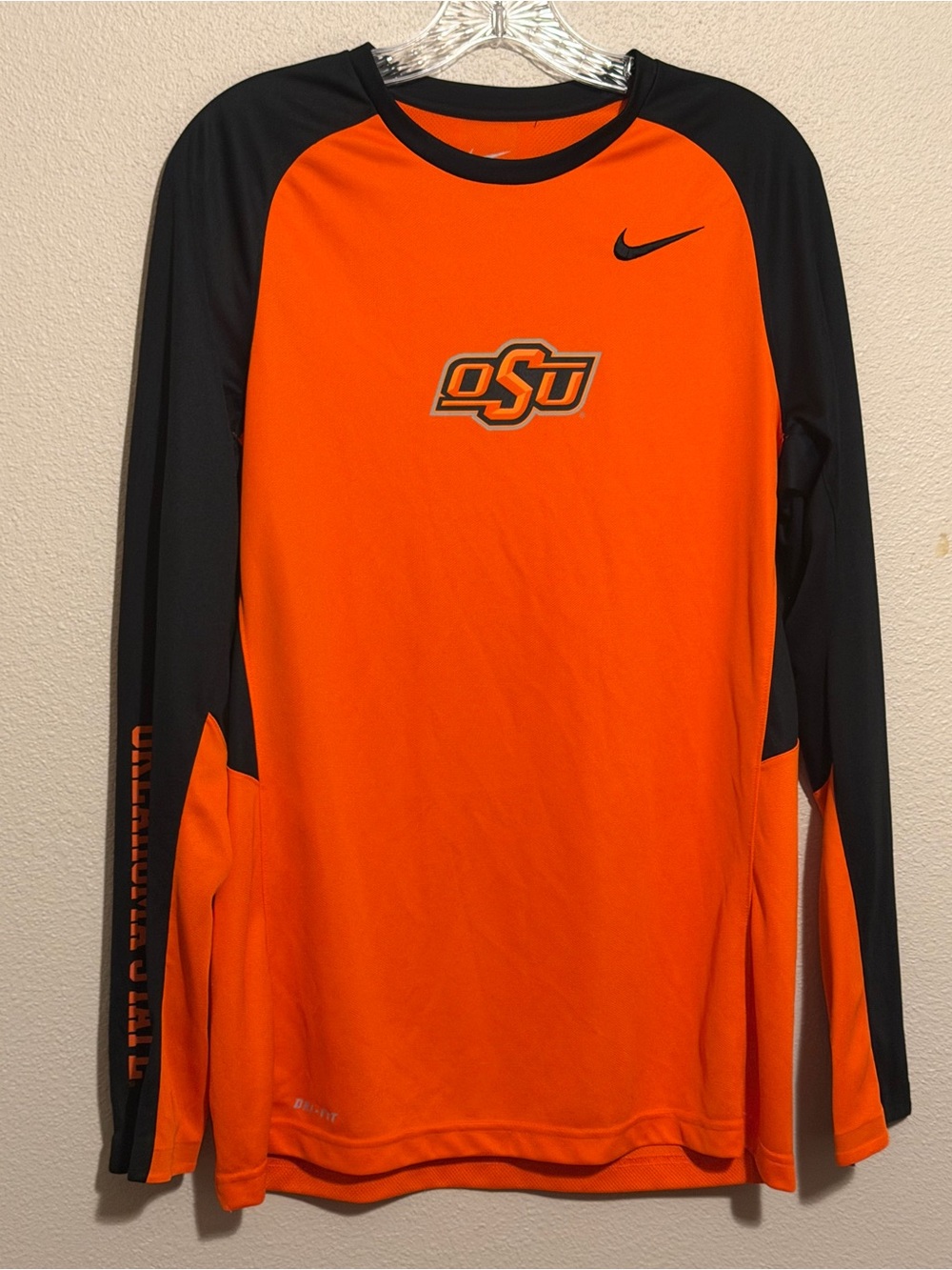 Nike Men’s Orange and Black OSU Dri-FIT Performance Long-sleeve Shirt Medium